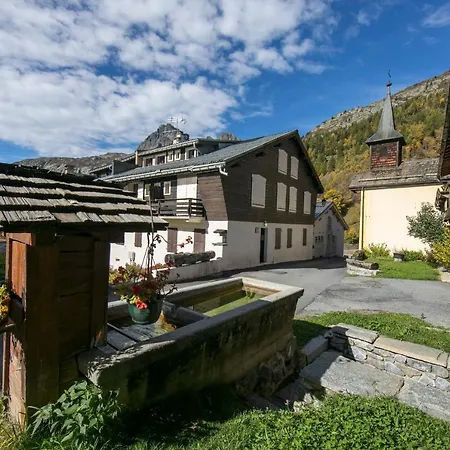 Apartament Le Grand-lemps Sleeps 5 Chamonix